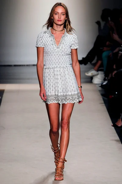 Look 37